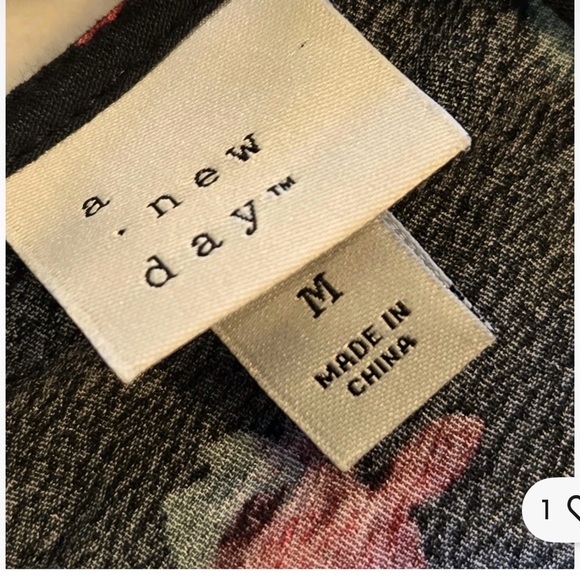 a new day Black Floral Long Sleeve Dress size medium - Picture 7 of 8